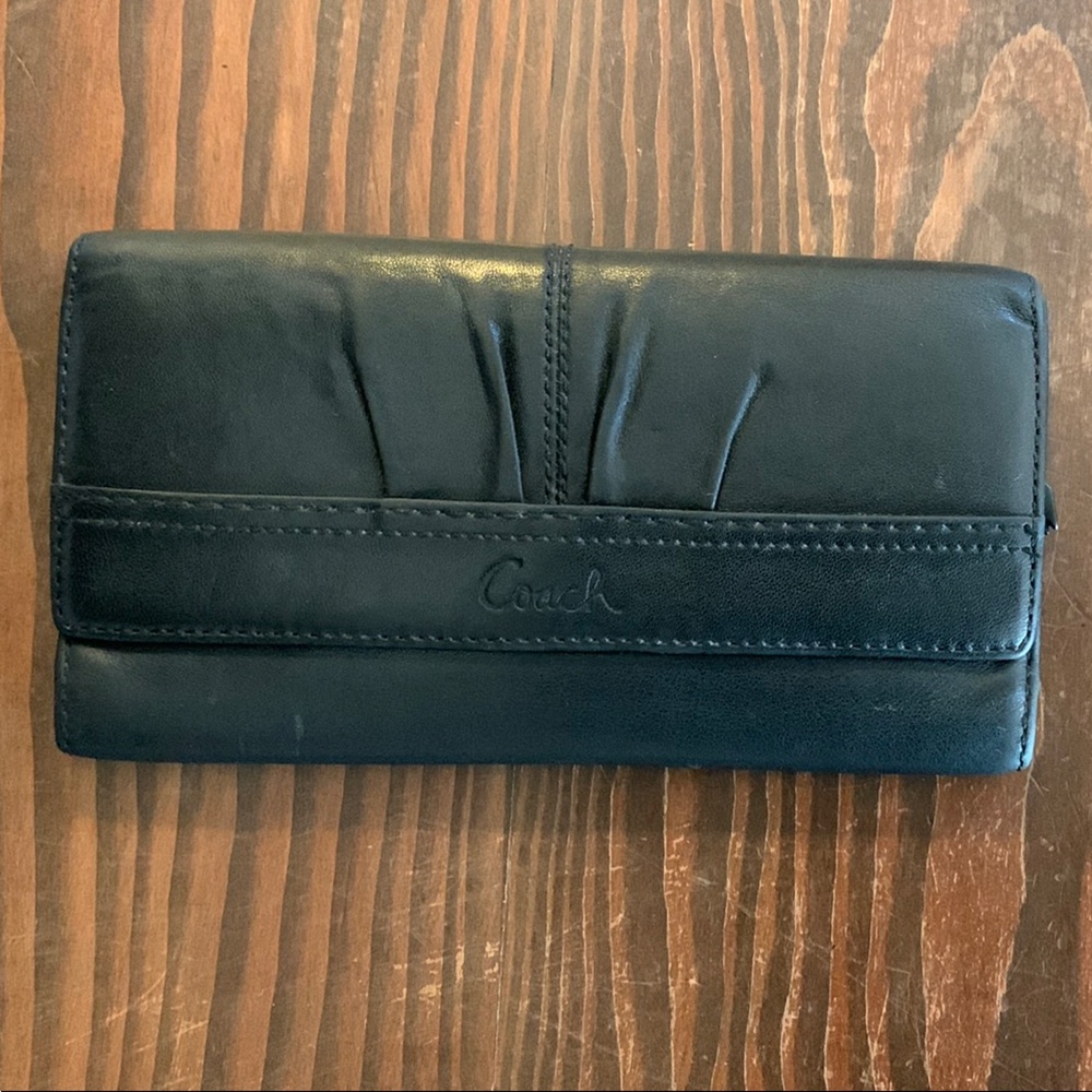 Y2K Coach Soho Pleated Black Leather Wallet